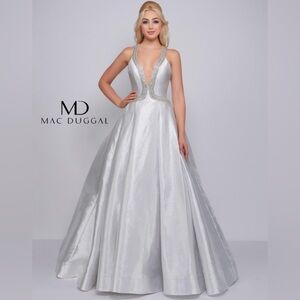 NWT Beaded Shimmery SilverMac Duggal Formal Dress
W/She Sad Yes Tag- Size 12